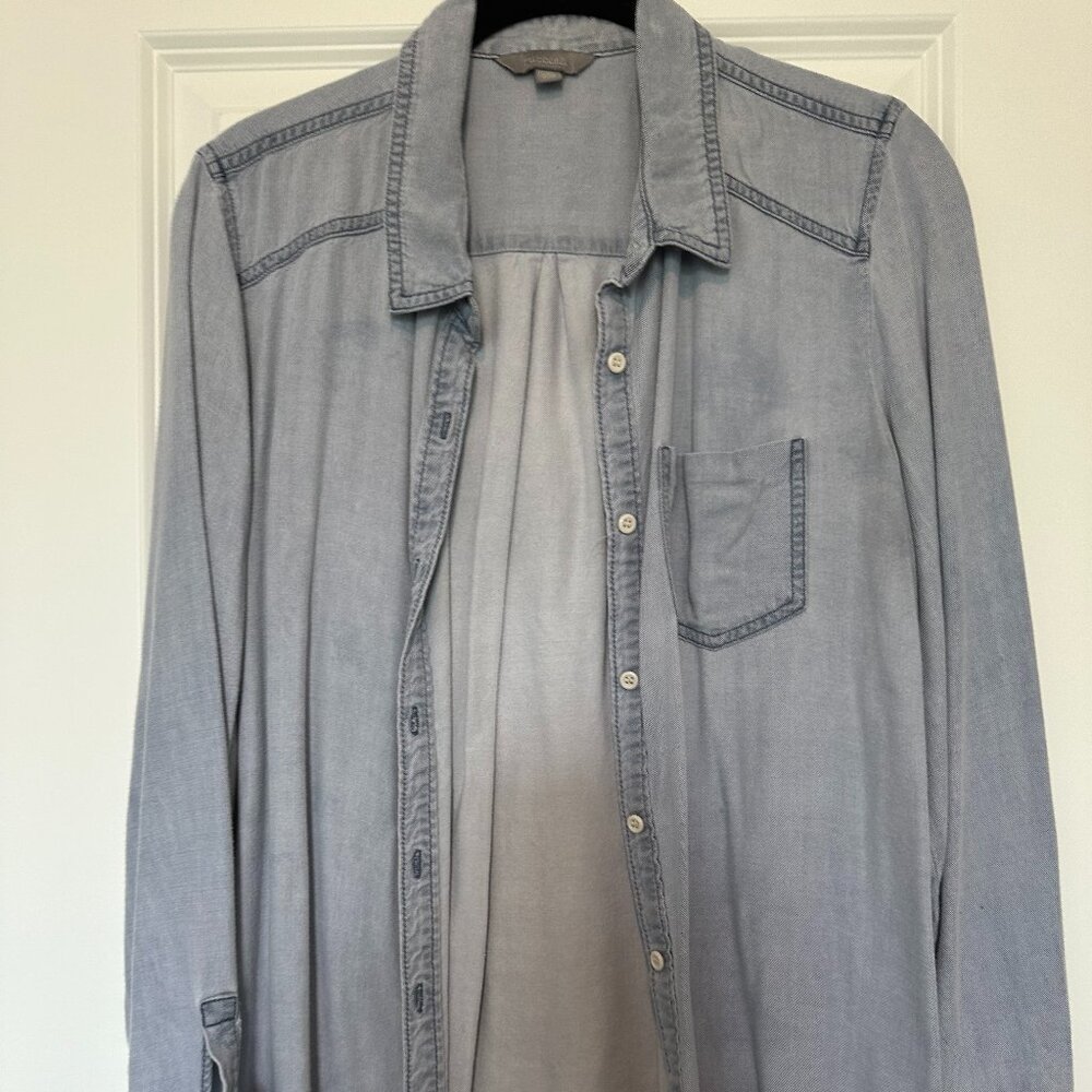 Rubbish Women's Long Sleeve Chambray Button Down Shirt - Size Large